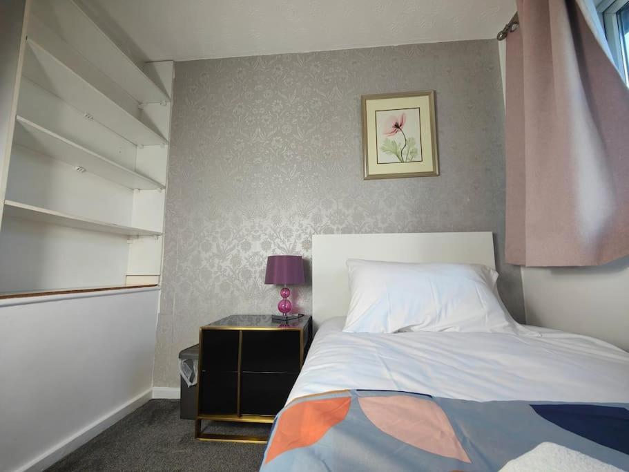 Tyburn Home, Birmingham With Free Parking エクステリア 写真